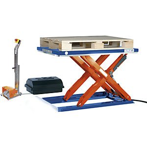 Flachform-Hubtisch, LxB 1350 x 1000 mm, Hubbereich bis 900 mm, Plattform geschlossen, 400 V, Hand-Bedienelement.